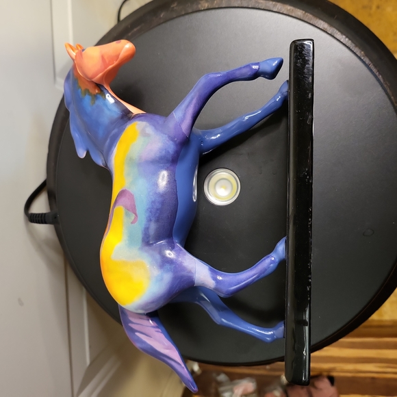 Porcelain Trail of Painted Ponies "Renewal of Life" Retired - Picture 8 of 9